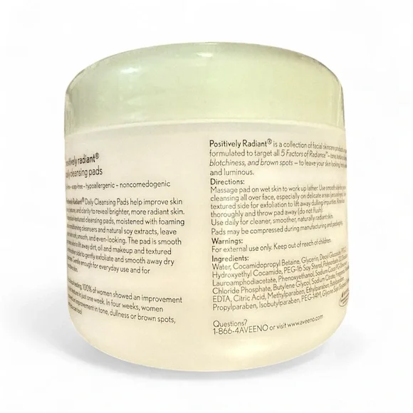 1 x Aveeno Active Naturals Positively Radiant Daily Cleansing 28 Pads